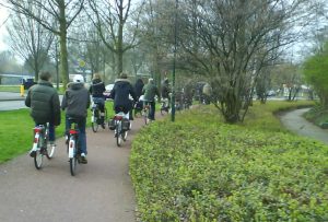 rij fietsers op De Pionier