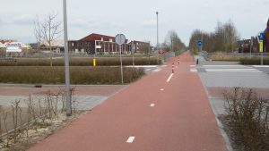 lange rechte weg fietspad Dragonder oost